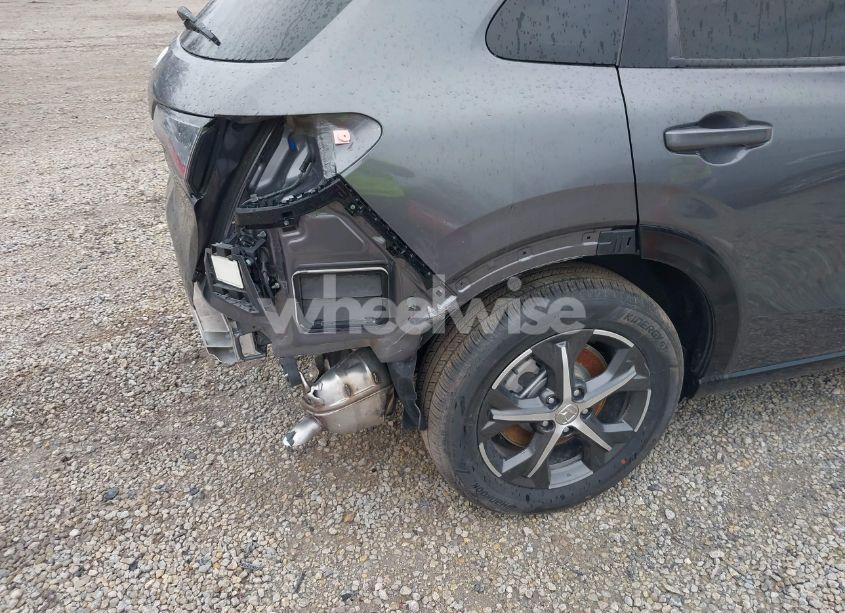 Photo 19 of 2024 Honda Hr-v AWD EX-L/AWD EX-L W/O BSI (VIN 3CZRZ2H71RM727839)