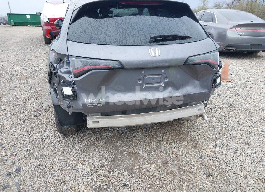 Photo 21 of 2024 Honda Hr-v AWD EX-L/AWD EX-L W/O BSI (VIN 3CZRZ2H71RM727839)
