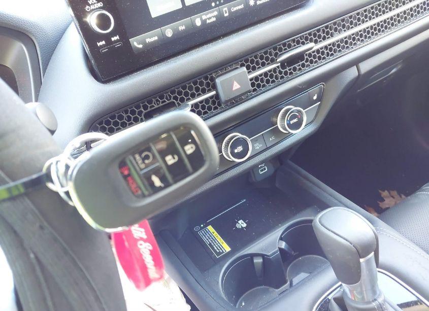 Photo 11 of 2024 Honda Hr-v AWD EX-L/AWD EX-L W/O BSI (VIN 3CZRZ2H71RM761859)