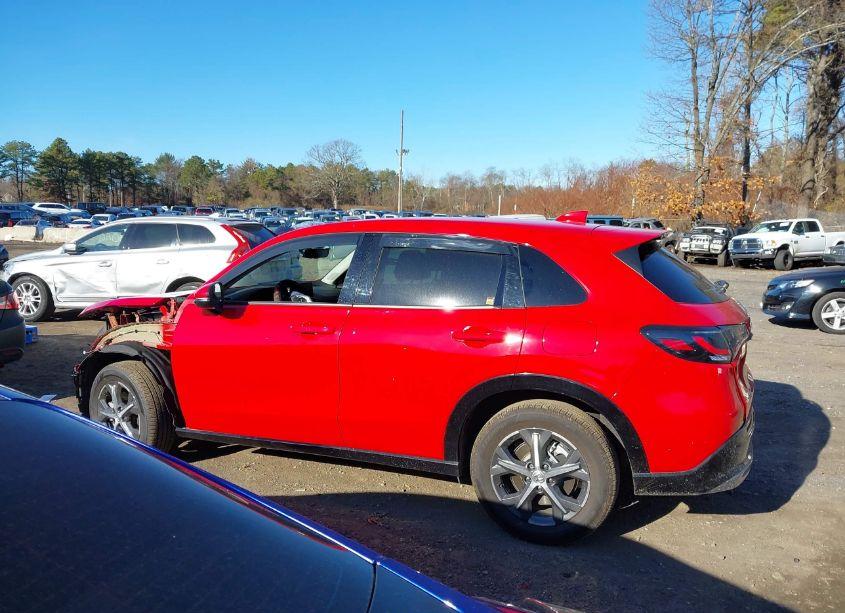 Photo 14 of 2024 Honda Hr-v AWD EX-L/AWD EX-L W/O BSI (VIN 3CZRZ2H71RM761859)