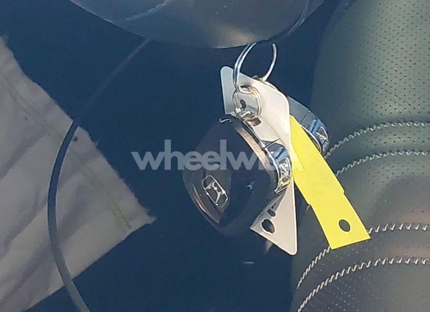 Photo 11 of 2024 Honda Hr-v AWD EX-L/AWD EX-L W/O BSI (VIN 3CZRZ2H71RM768388)