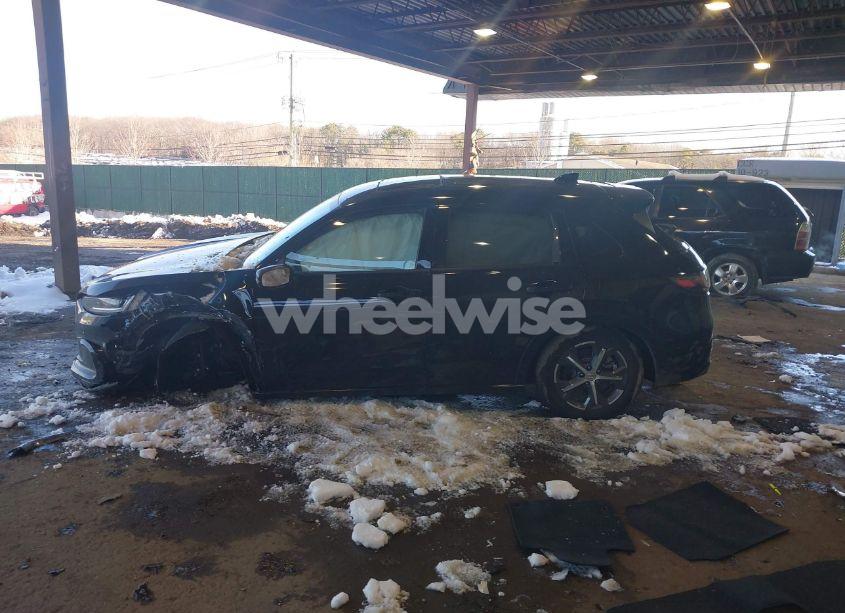 Photo 15 of 2024 Honda Hr-v AWD EX-L/AWD EX-L W/O BSI (VIN 3CZRZ2H71RM768388)