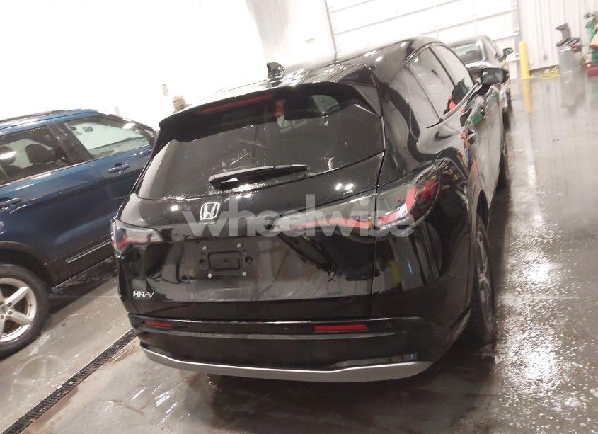 Photo 16 of 2024 Honda Hr-v AWD EX-L/AWD EX-L W/O BSI (VIN 3CZRZ2H71RM775373)
