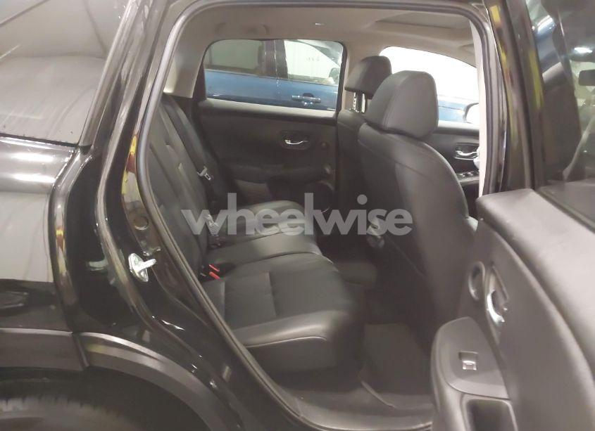 Photo 8 of 2024 Honda Hr-v AWD EX-L/AWD EX-L W/O BSI (VIN 3CZRZ2H71RM775373)