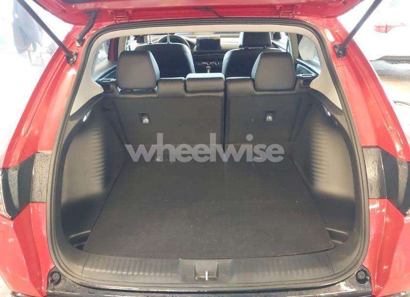 Photo 18 of 2024 Honda Hr-v AWD EX-L/AWD EX-L W/O BSI (VIN 3CZRZ2H71RM776488)