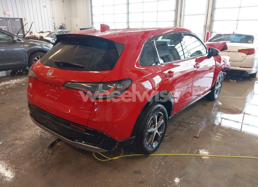 Photo 4 of 2024 Honda Hr-v AWD EX-L/AWD EX-L W/O BSI (VIN 3CZRZ2H71RM776488)