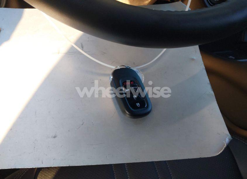 Photo 11 of 2025 Honda Hr-v AWD EX-L (VIN 3CZRZ2H71SM700582)