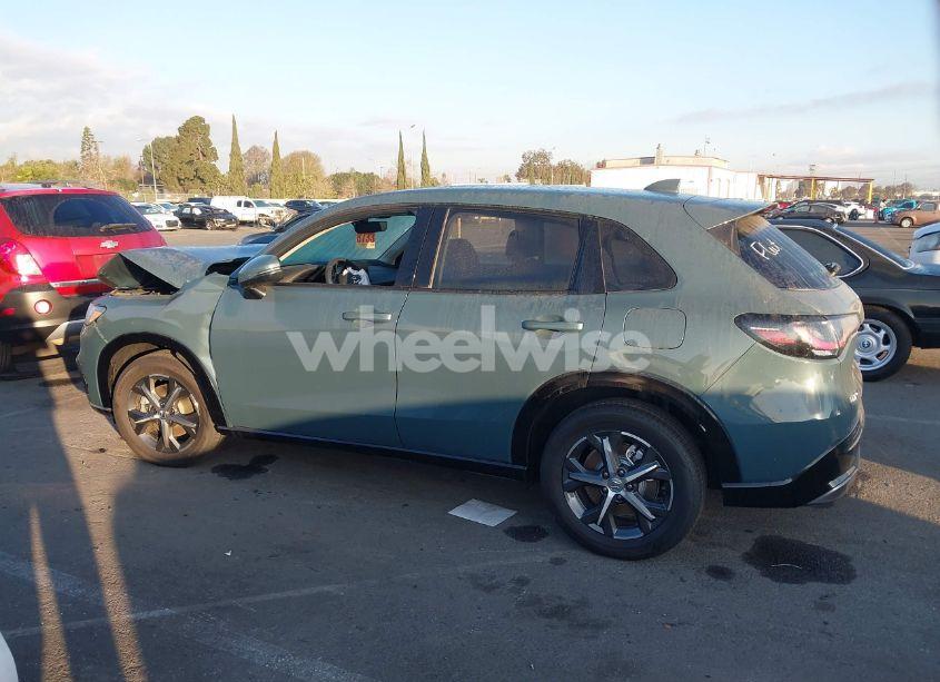 Photo 14 of 2025 Honda Hr-v AWD EX-L (VIN 3CZRZ2H71SM700582)