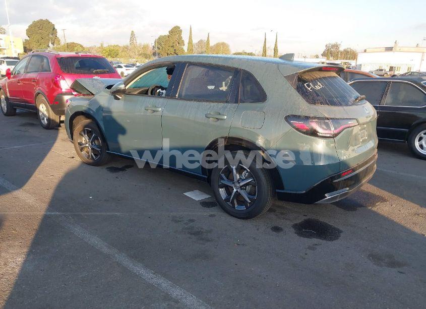 Photo 3 of 2025 Honda Hr-v AWD EX-L (VIN 3CZRZ2H71SM700582)