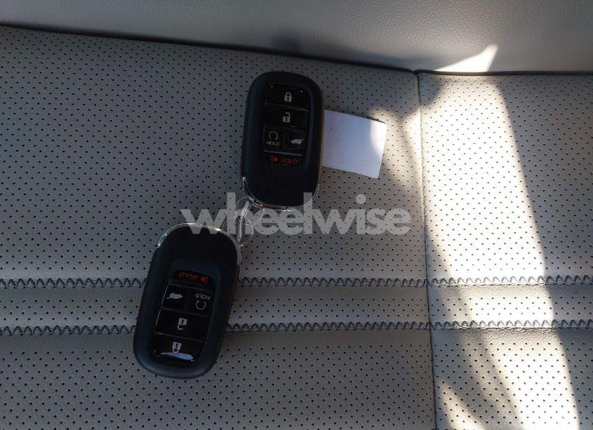 Photo 11 of 2024 Honda Hr-v AWD EX-L/EX-L (VIN 3CZRZ2H72RM725694)