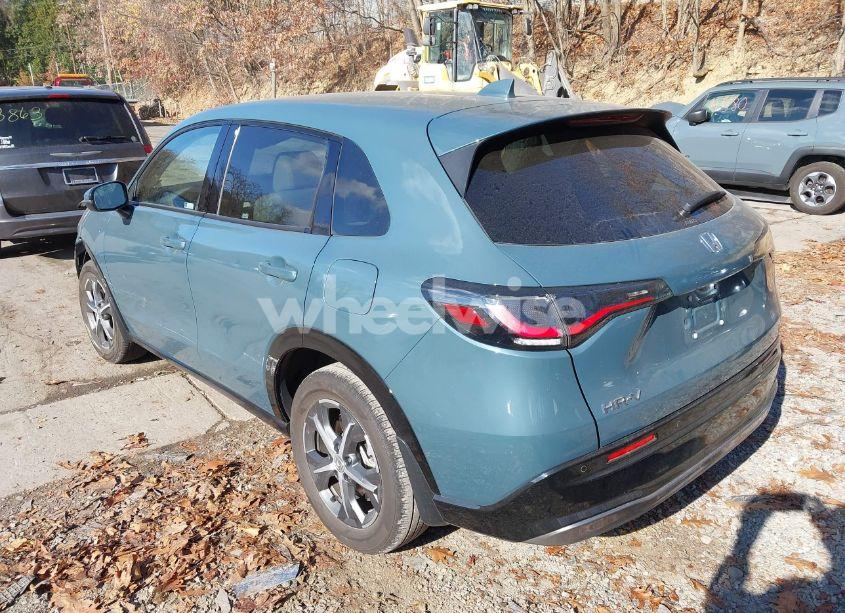 Photo 3 of 2024 Honda Hr-v AWD EX-L/EX-L (VIN 3CZRZ2H72RM725694)