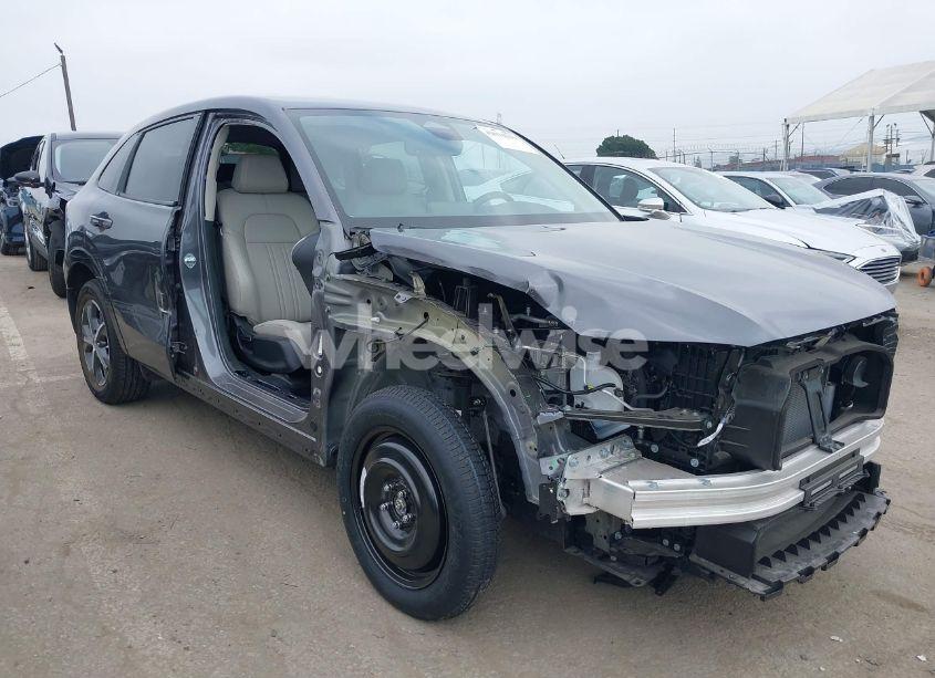 2024 Honda Hr-v AWD EX-L/AWD EX-L W/O BSI (VIN 3CZRZ2H72RM735223) main photo