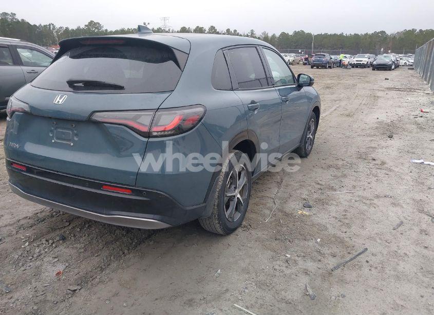 Photo 4 of 2023 Honda Hr-v AWD EX-L (VIN 3CZRZ2H73PM716953)