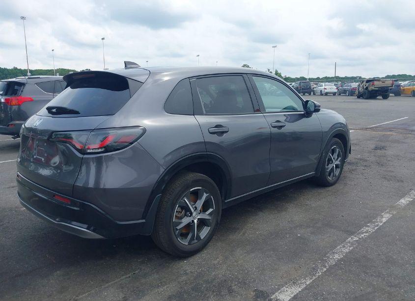 Photo 4 of 2024 Honda Hr-v AWD EX-L/AWD EX-L W/O BSI (VIN 3CZRZ2H73RM726014)