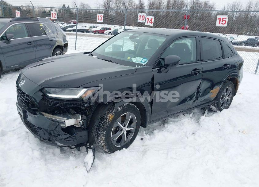 Photo 6 of 2024 Honda Hr-v AWD EX-L/AWD EX-L W/O BSI (VIN 3CZRZ2H73RM731908)