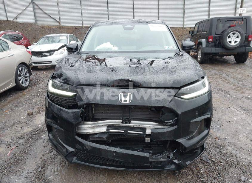 Photo 13 of 2024 Honda Hr-v AWD EX-L/AWD EX-L W/O BSI (VIN 3CZRZ2H73RM735280)