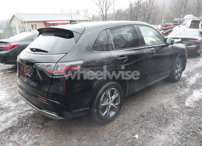 Photo 4 of 2024 Honda Hr-v AWD EX-L/AWD EX-L W/O BSI (VIN 3CZRZ2H73RM735280)