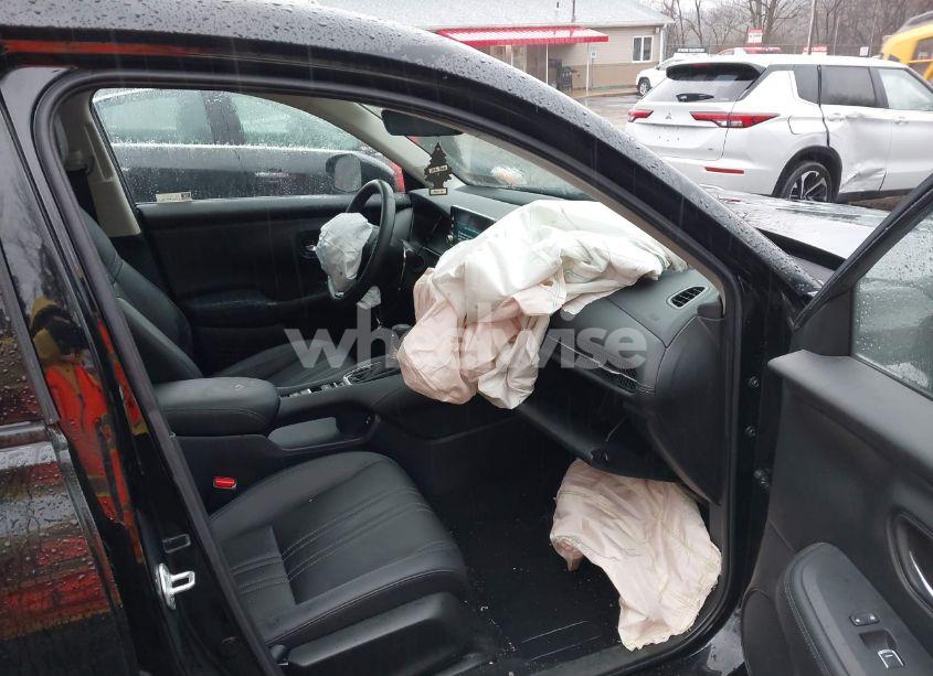 Photo 5 of 2024 Honda Hr-v AWD EX-L/AWD EX-L W/O BSI (VIN 3CZRZ2H73RM735280)