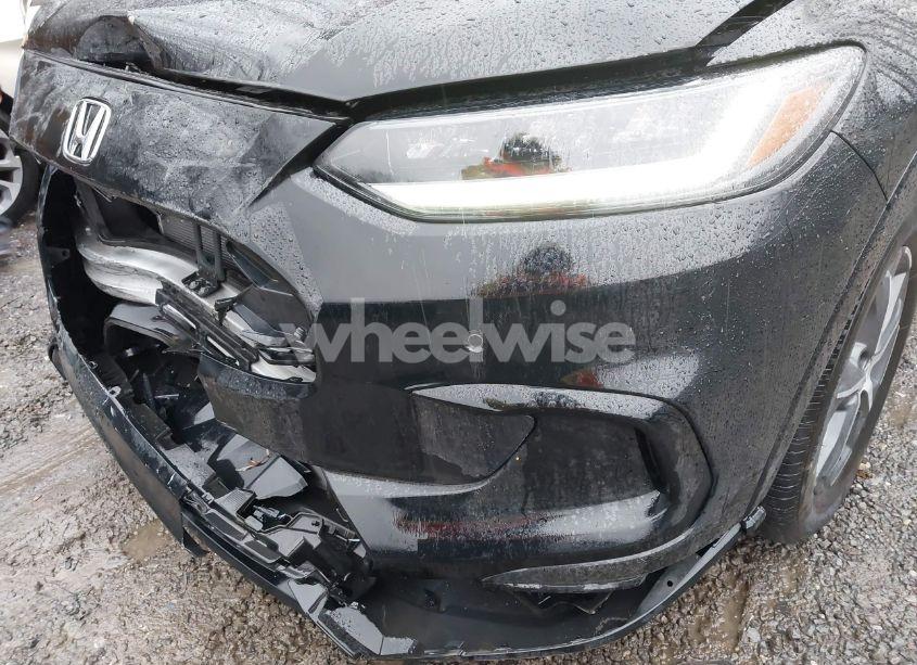 Photo 6 of 2024 Honda Hr-v AWD EX-L/AWD EX-L W/O BSI (VIN 3CZRZ2H73RM735280)