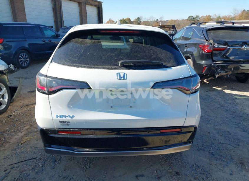Photo 16 of 2024 Honda Hr-v AWD EX-L/AWD EX-L W/O BSI (VIN 3CZRZ2H74RM739788)