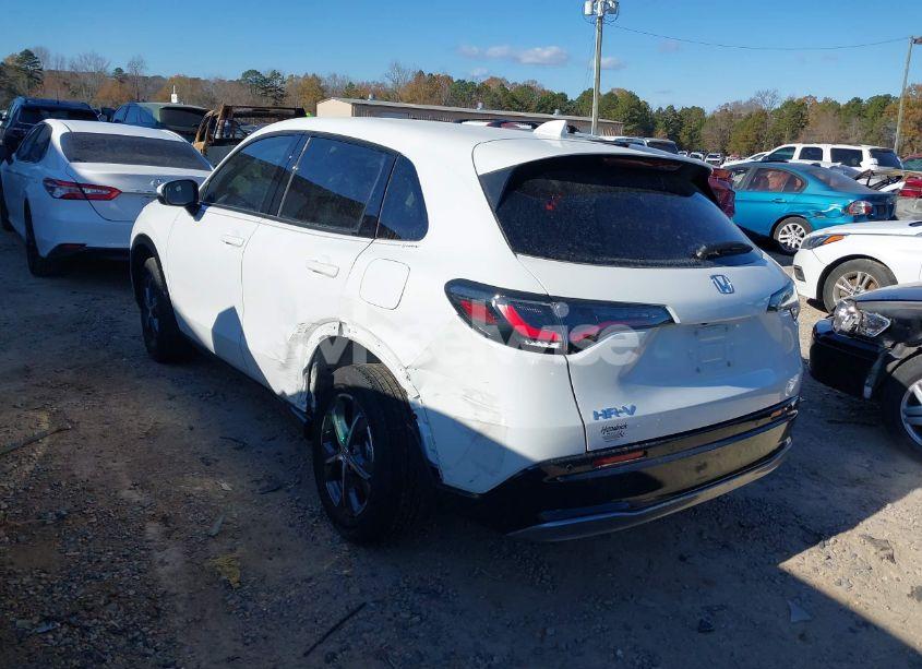 Photo 3 of 2024 Honda Hr-v AWD EX-L/AWD EX-L W/O BSI (VIN 3CZRZ2H74RM739788)