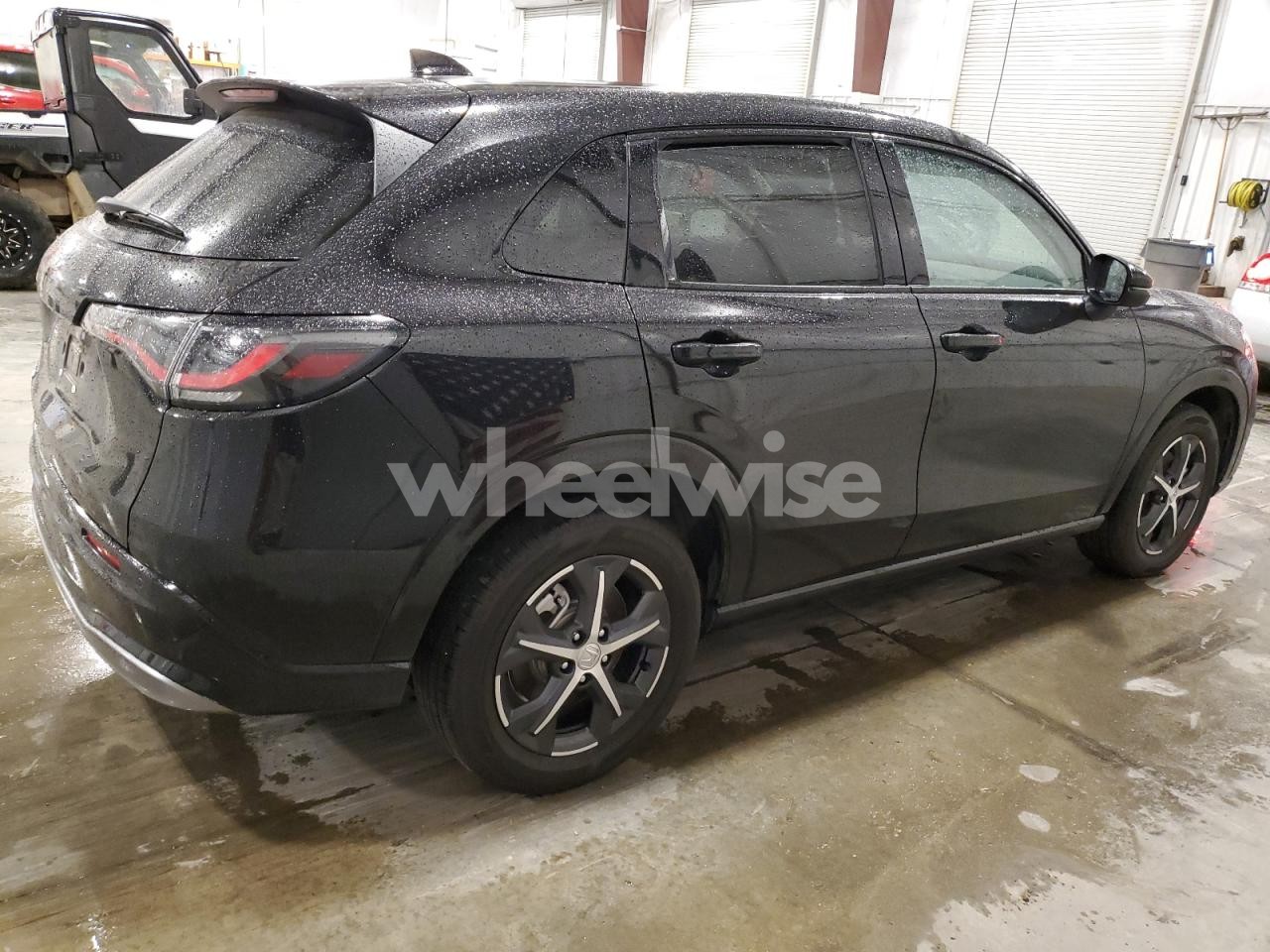 Photo 3 of 2025 HONDA HR-V EXL (VIN 3CZRZ2H74SM729316)