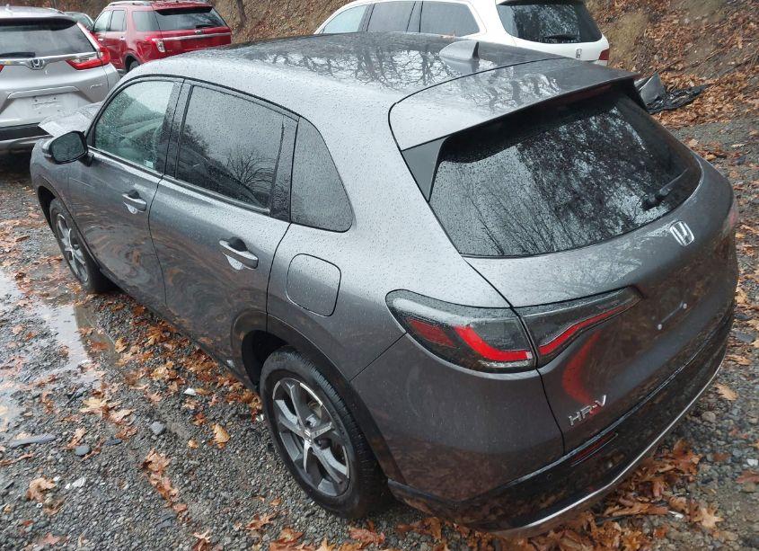 Photo 3 of 2023 Honda Hr-v AWD EX-L (VIN 3CZRZ2H75PM731387)