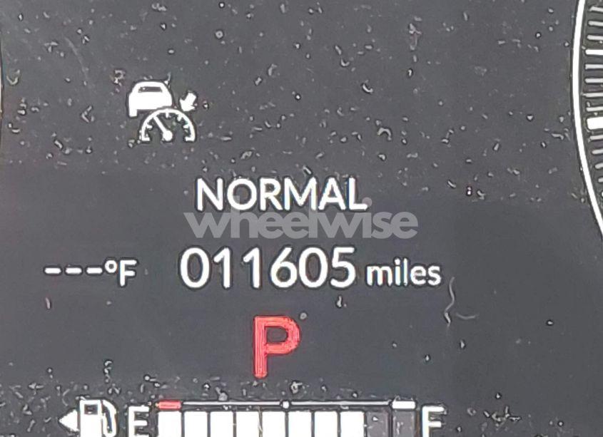 Photo 15 of 2024 Honda Hr-v AWD EX-L/AWD EX-L W/O BSI (VIN 3CZRZ2H75RM716780)