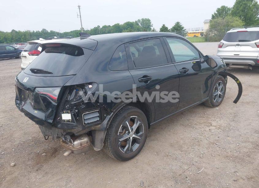 Photo 4 of 2024 Honda Hr-v AWD EX-L/AWD EX-L W/O BSI (VIN 3CZRZ2H75RM716780)