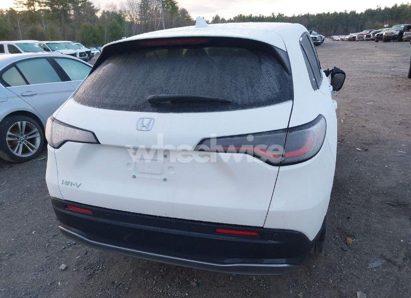 Photo 17 of 2024 Honda Hr-v AWD EX-L/AWD EX-L W/O BSI (VIN 3CZRZ2H75RM779510)