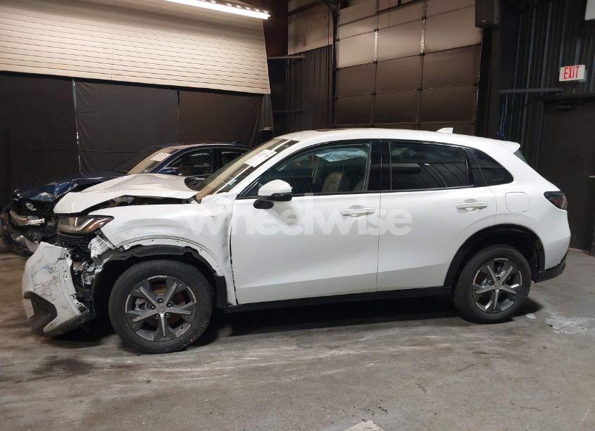 Photo 15 of 2024 Honda Hr-v AWD EX-L/AWD EX-L W/O BSI (VIN 3CZRZ2H76RM767186)