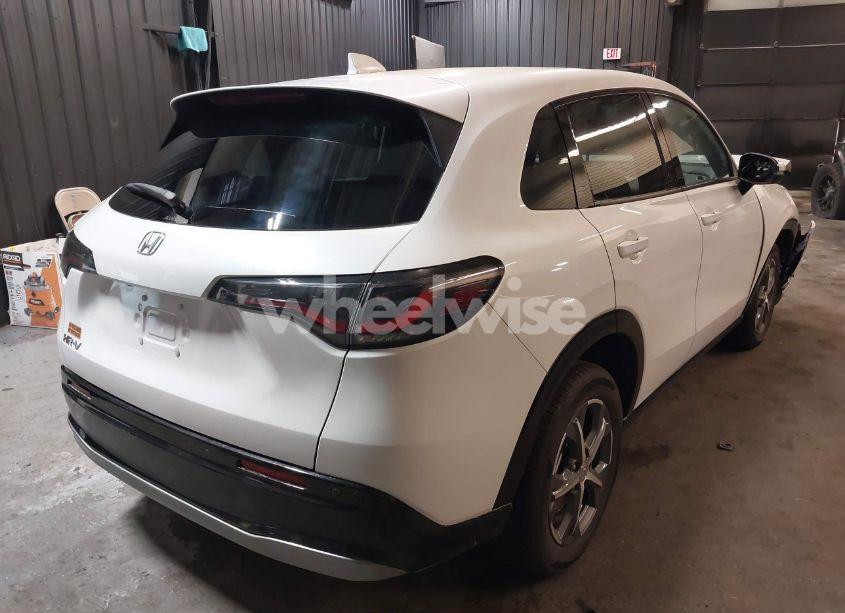 Photo 4 of 2024 Honda Hr-v AWD EX-L/AWD EX-L W/O BSI (VIN 3CZRZ2H76RM767186)