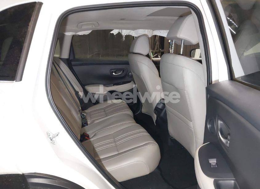 Photo 8 of 2024 Honda Hr-v AWD EX-L/AWD EX-L W/O BSI (VIN 3CZRZ2H76RM767186)