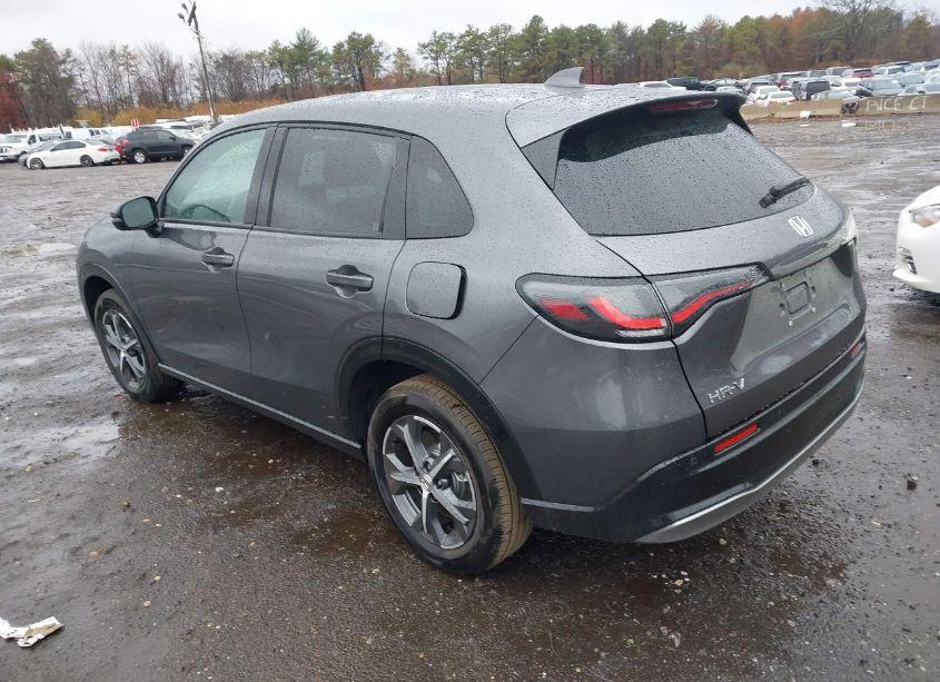 Photo 3 of 2024 Honda Hr-v AWD EX-L/AWD EX-L W/O BSI (VIN 3CZRZ2H76RM784652)
