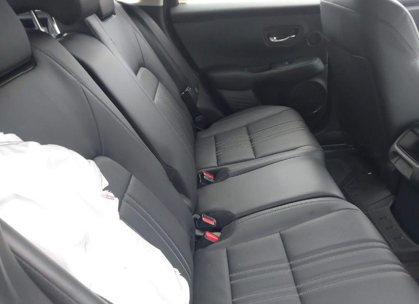 Photo 8 of 2024 Honda Hr-v AWD EX-L/AWD EX-L W/O BSI (VIN 3CZRZ2H76RM784652)