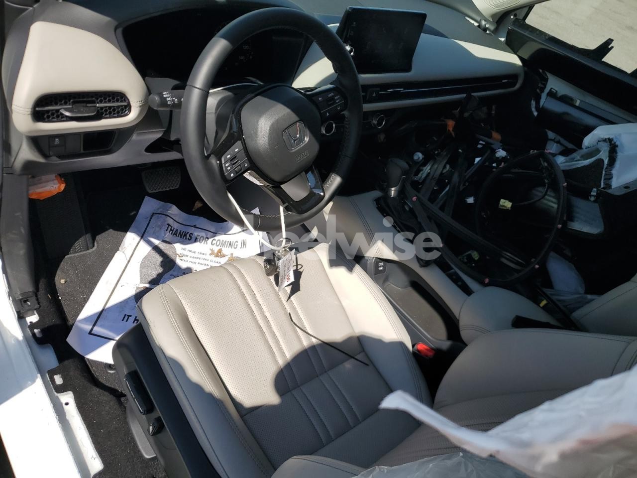 Photo 8 of 2025 HONDA HR-V EXL (VIN 3CZRZ2H76SM791333)