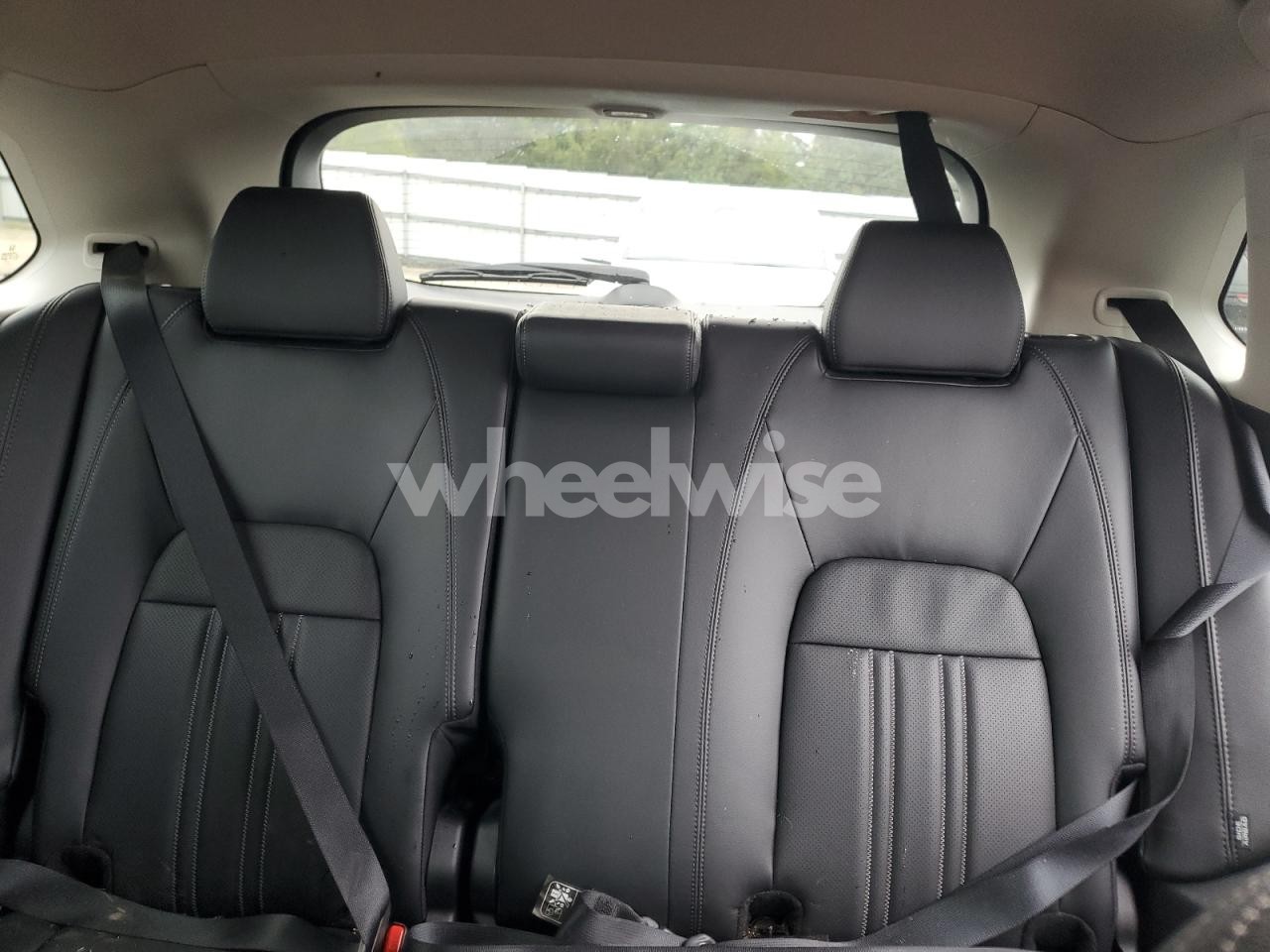 Photo 10 of 2024 HONDA HR-V EXL (VIN 3CZRZ2H77RM755872)