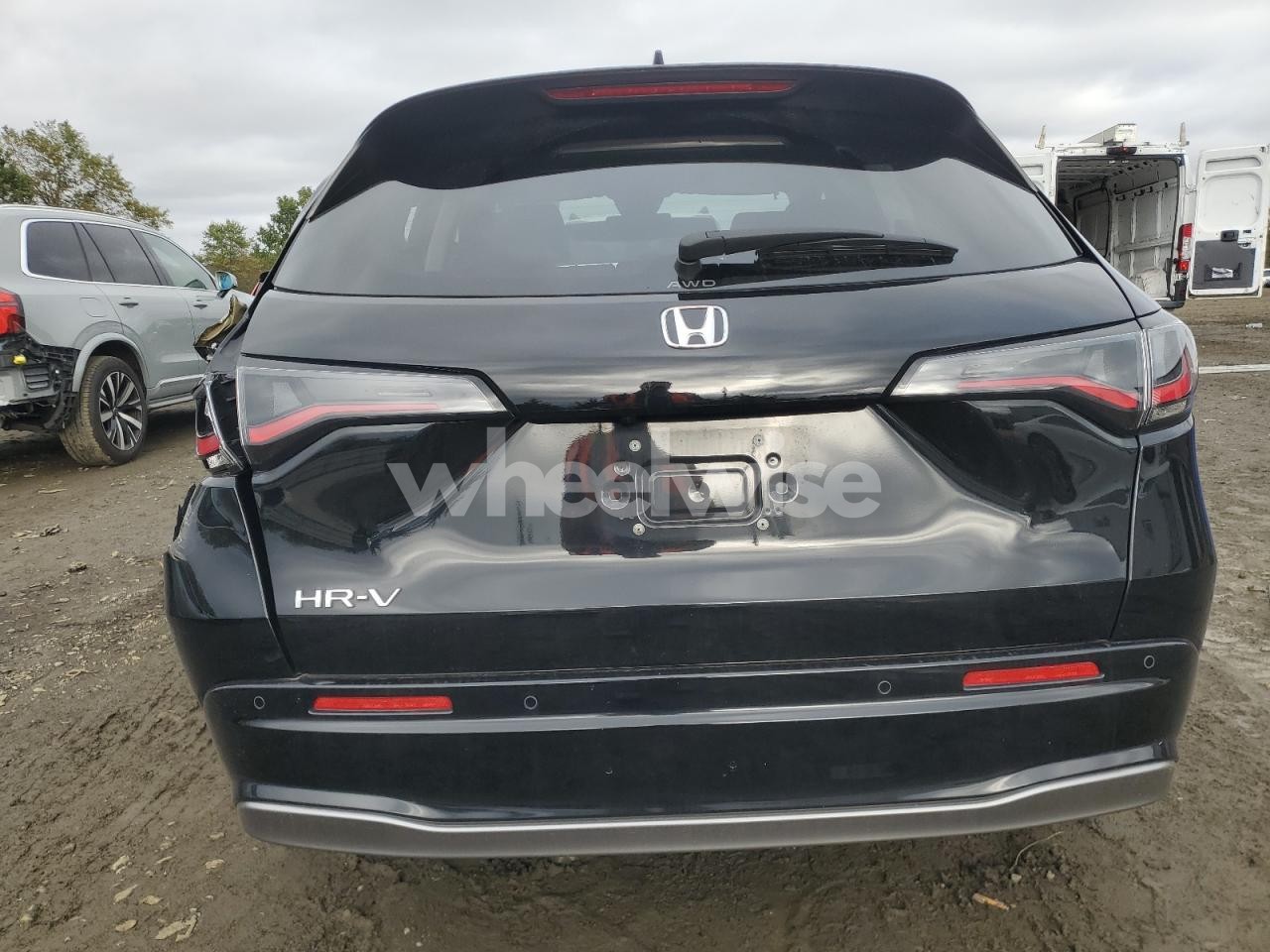 Photo 6 of 2024 HONDA HR-V EXL (VIN 3CZRZ2H77RM755872)