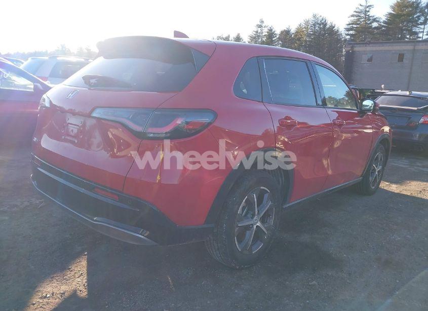 Photo 4 of 2025 Honda Hr-v AWD EX-L (VIN 3CZRZ2H77SM718617)