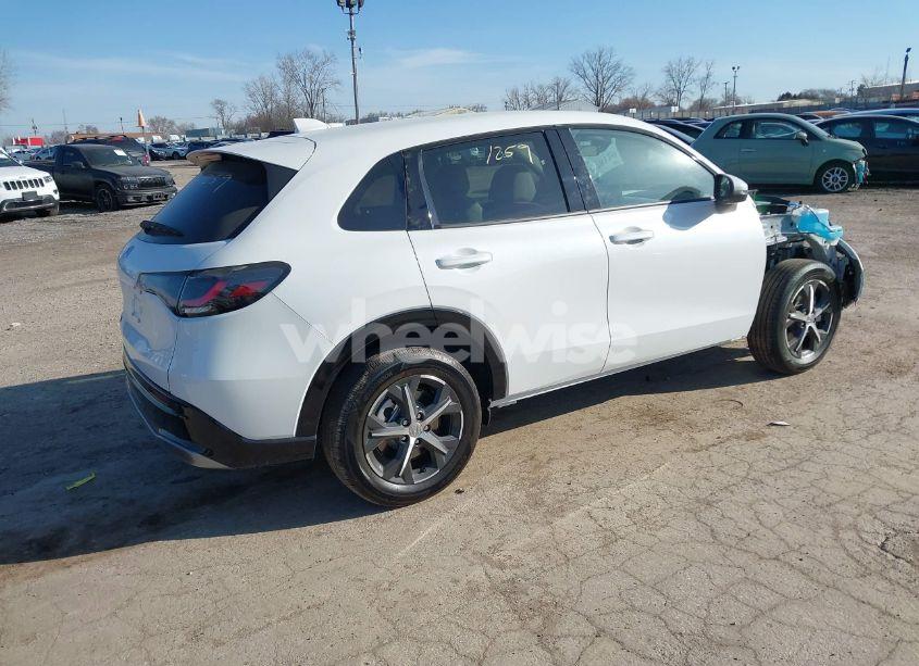 Photo 4 of 2025 Honda Hr-v AWD EX-L (VIN 3CZRZ2H77SM744487)