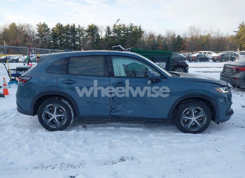 Photo 13 of 2024 Honda Hr-v AWD EX-L/AWD EX-L W/O BSI (VIN 3CZRZ2H78RM709984)