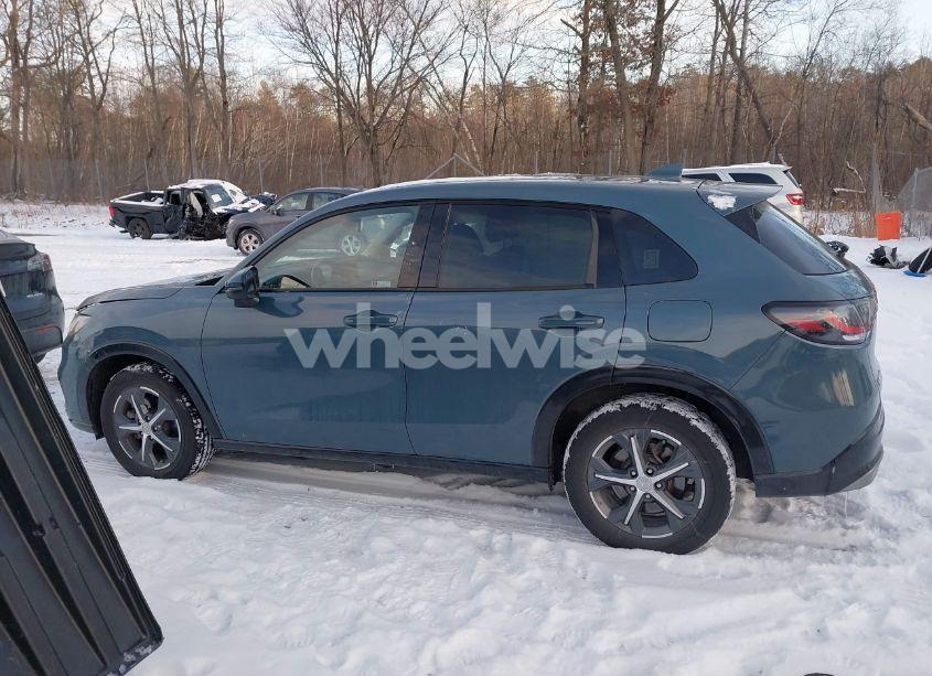 Photo 14 of 2024 Honda Hr-v AWD EX-L/AWD EX-L W/O BSI (VIN 3CZRZ2H78RM709984)