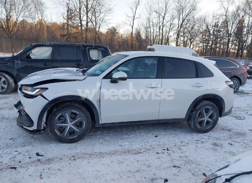 Photo 14 of 2024 Honda Hr-v AWD EX-L/AWD EX-L W/O BSI (VIN 3CZRZ2H78RM711167)