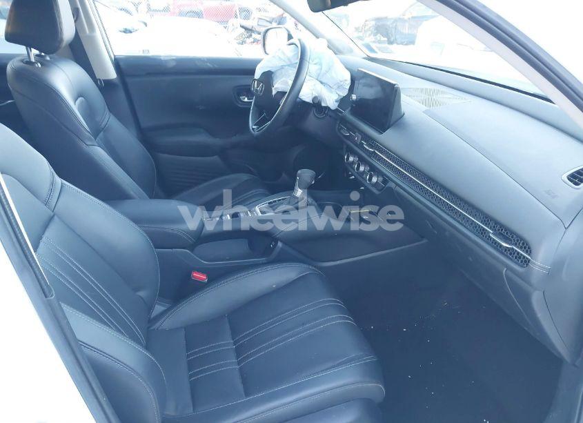 Photo 5 of 2024 Honda Hr-v AWD EX-L/AWD EX-L W/O BSI (VIN 3CZRZ2H78RM711167)