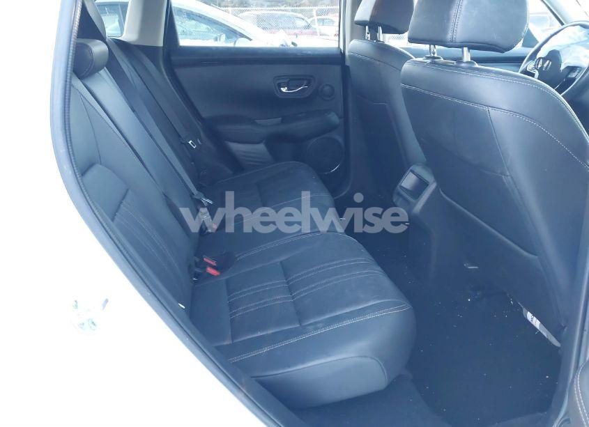 Photo 8 of 2024 Honda Hr-v AWD EX-L/AWD EX-L W/O BSI (VIN 3CZRZ2H78RM711167)