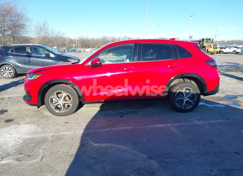 Photo 14 of 2024 Honda Hr-v AWD EX-L/AWD EX-L W/O BSI (VIN 3CZRZ2H79RM719309)