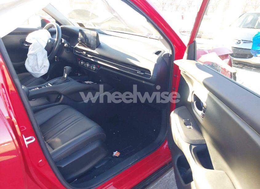 Photo 5 of 2024 Honda Hr-v AWD EX-L/AWD EX-L W/O BSI (VIN 3CZRZ2H79RM719309)