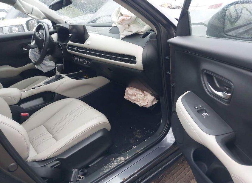 Photo 5 of 2024 Honda Hr-v AWD EX-L/AWD EX-L W/O BSI (VIN 3CZRZ2H79RM726941)