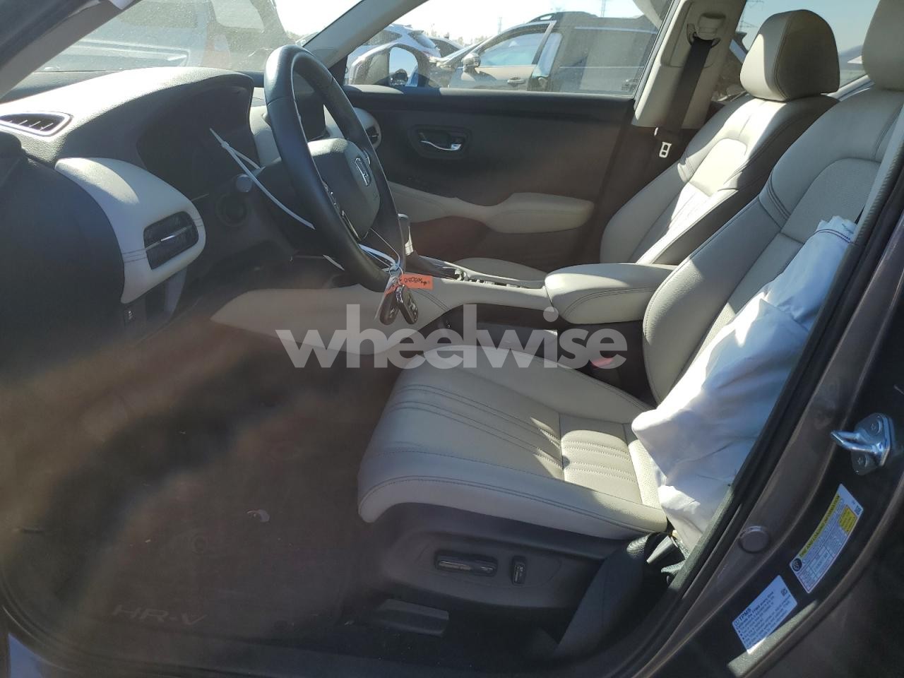 Photo 7 of 2025 HONDA HR-V EXL (VIN 3CZRZ2H79SM762862)