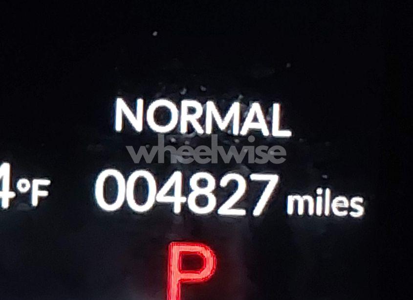 Photo 16 of 2024 Honda Hr-v AWD EX-L/AWD EX-L W/O BSI (VIN 3CZRZ2H7XRM772617)